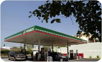 Estaci�n de servicios Obelisco y �vila Camacho / Guadalajara Jalisco